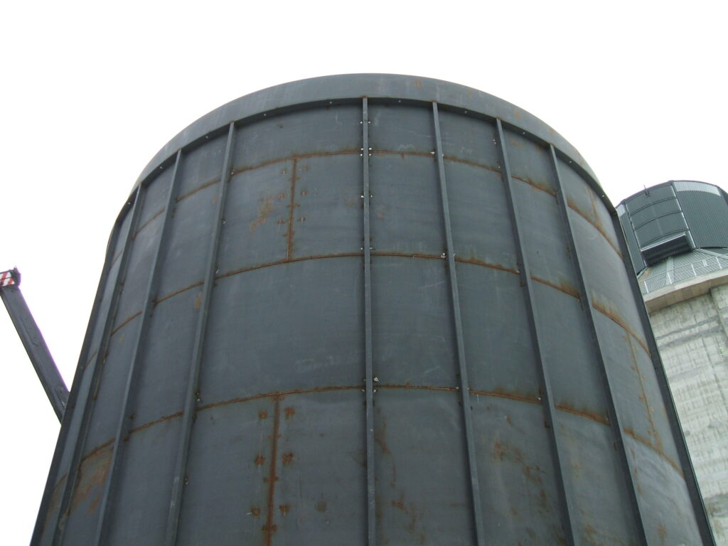 Silo per stoccaggio materiali di betonaggio